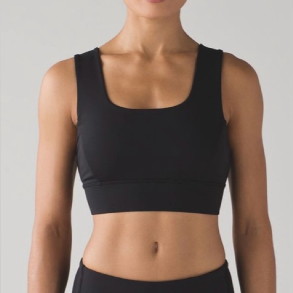 Lululemon On Track Sport Bra Womens Size 2 Luxtreme Black